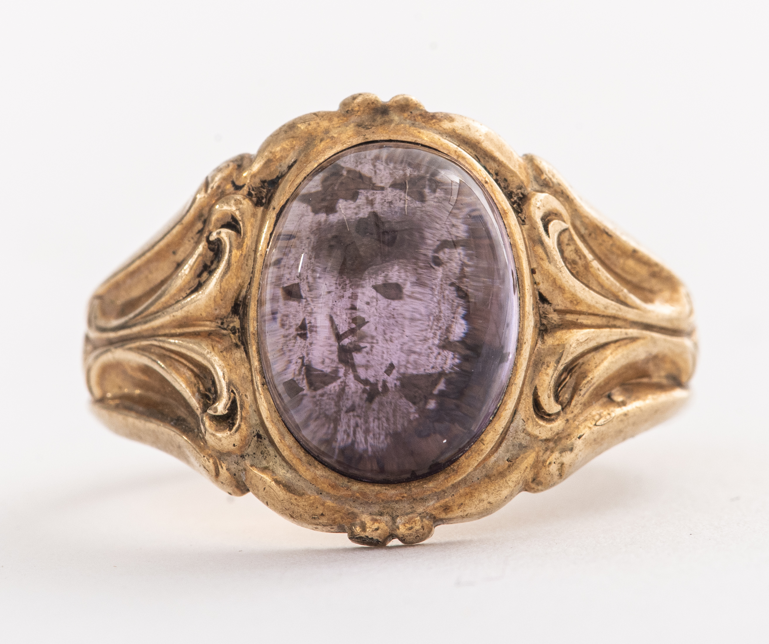 Appraisal: ART NOUVEAU K ROSE GOLD AMETHYST RING Antique Art Nouveau