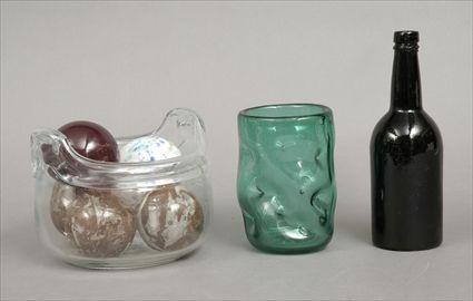 Appraisal: Five Glass Articles Including a modern glass bowl a spangle