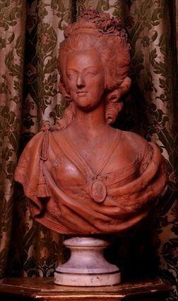 Appraisal: FRENCH SCHOOL TH C BUST OF A WOMAN IN TH-CENTURY