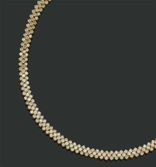 Appraisal: BRILLANT-CUT DIAMOND NECKLACE Yellow gold Very elegant classic flexible necklace