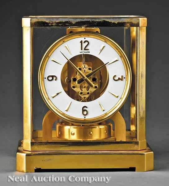 Appraisal: A Jaeger Lecoultre Atmos Clock c Switzerland serial the movement