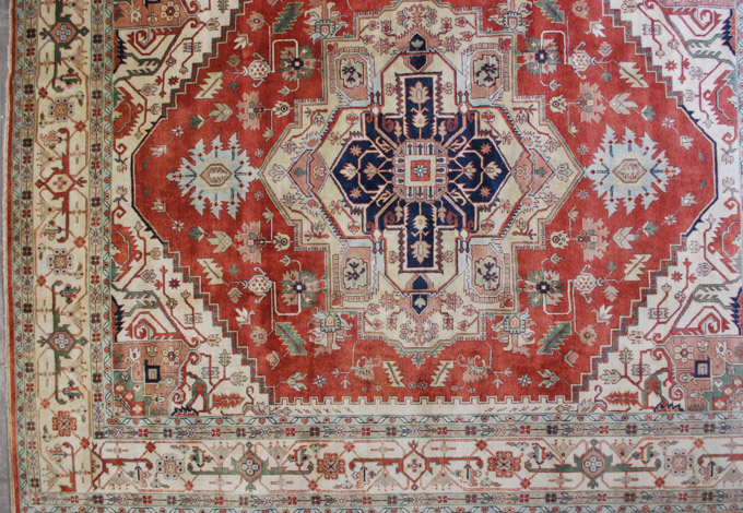 Appraisal: HAND KNOTTED ORIENTAL GRAND ROOM CARPET Persian Serapi design featuring