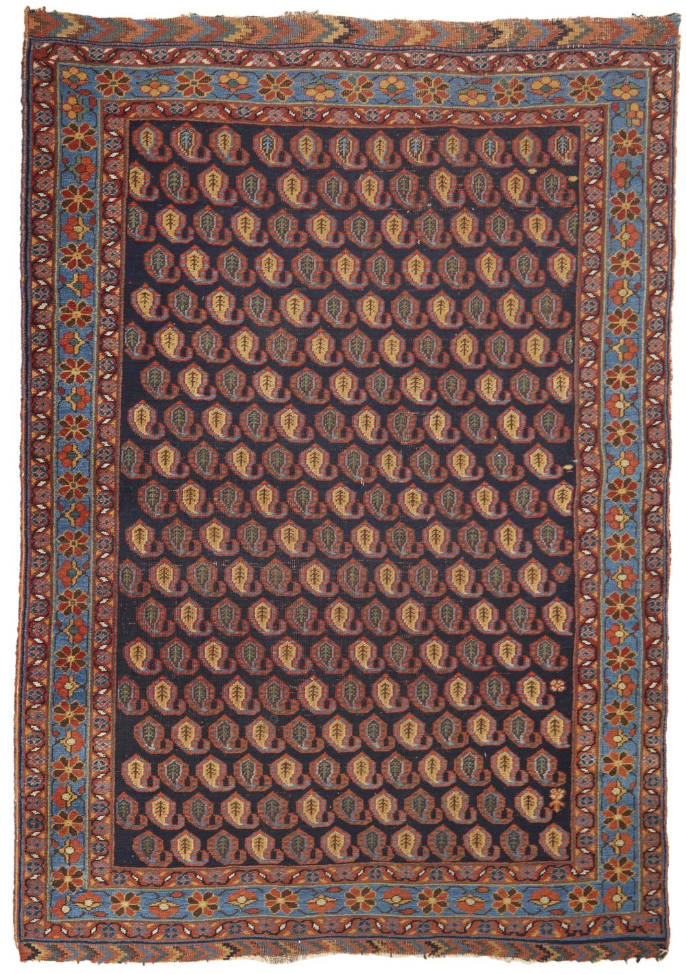 Appraisal: A PERSIAN AREA RUGA Persian area rug Early th century