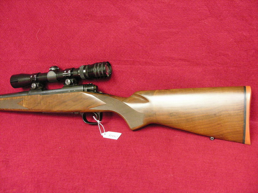 Appraisal: WINCHESTER MODEL CARBINE SHORT ACTION Win Redfield x- x scope