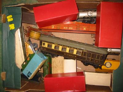 Appraisal: Nineteen playworn Hornby goods trucks including Cadbury's van No cattle