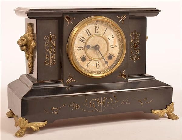 Appraisal: New Haven Enameled Metal Case Mantel Clock New Haven Black