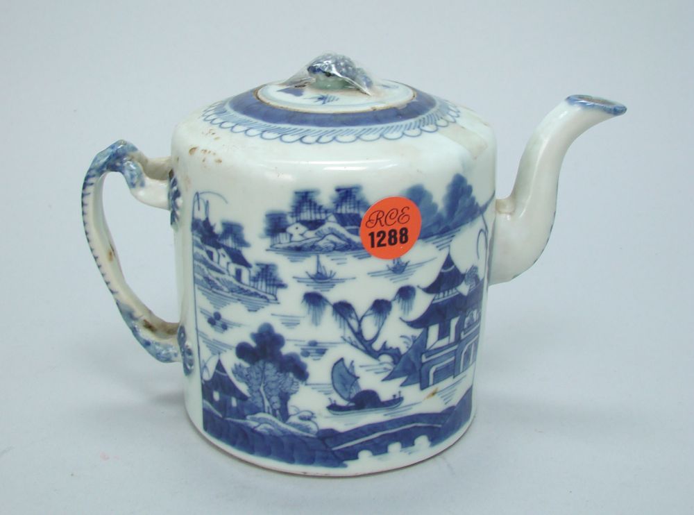 Appraisal: CHINESE EXPORT CANTON PORCELAIN TEAPOT In drum form Height Together