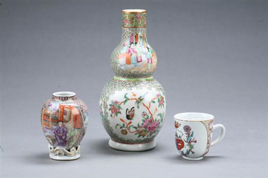 Appraisal: THREE PIECES OF EXPORT China late th century porcelain Double