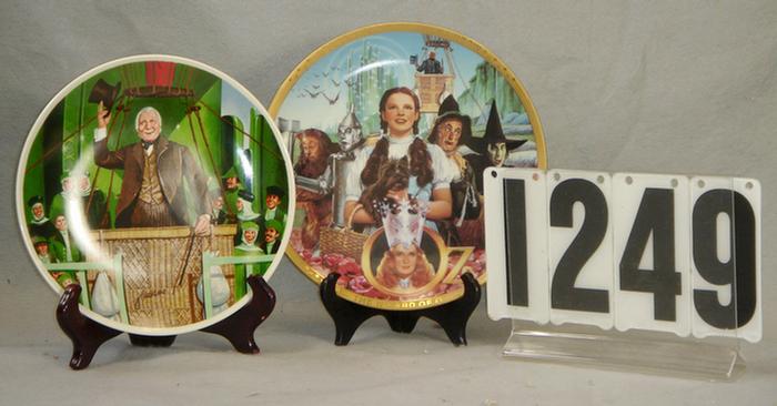 Appraisal: Lot of Wizard of Oz collectors plates Knowles Wizard plate