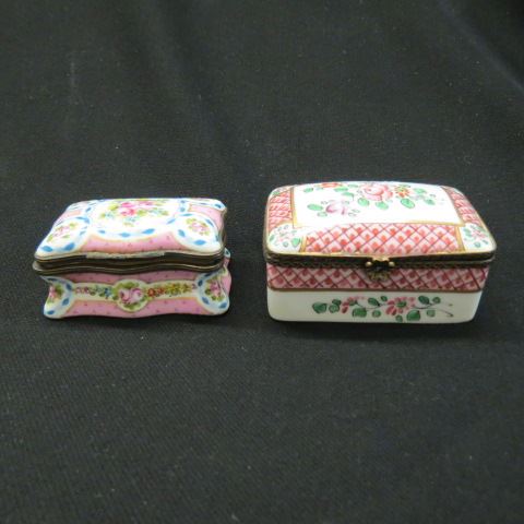 Appraisal: Porcelain Dresser Boxes Samson earlier florals larger is x