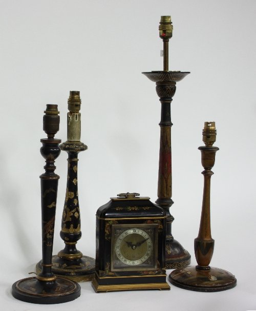 Appraisal: A mantel clock in a chinoiserie style case cm high