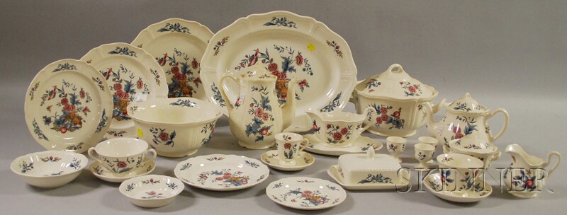 Appraisal: Extensive Wedgwood Williamsburg Potpourri Pattern Porcelain Dinner Service