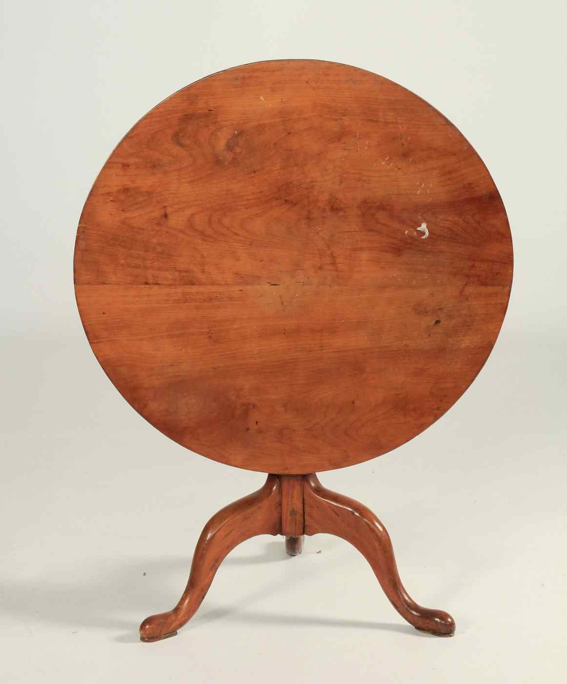 Appraisal: ANTIQUE AMERICAN QUEEN ANNE TILT-TOP TEA TABLECirca In cherry Turned