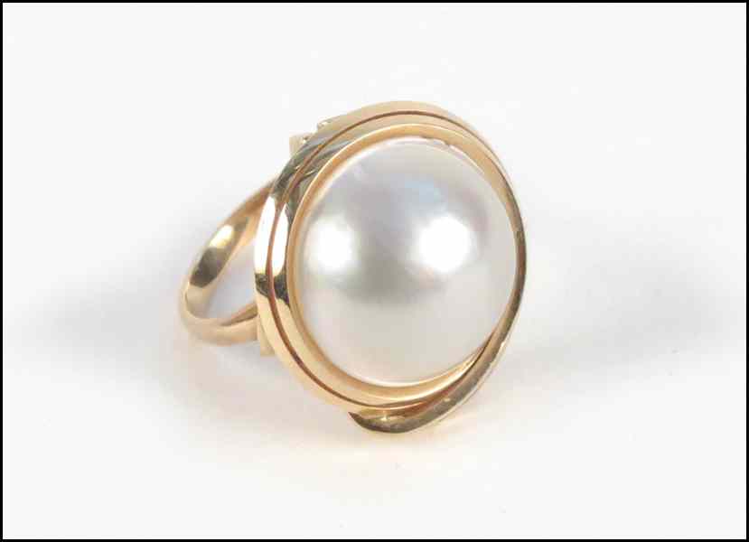 Appraisal: MABE PEARL AND KARAT YELLOW GOLD RING Pearl is approximately