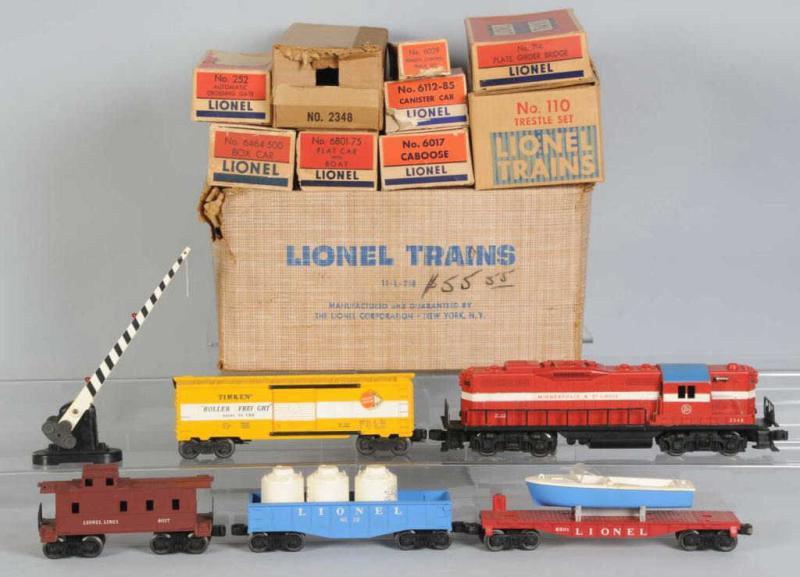 Appraisal: Lionel -L- O-Gauge Department Store Set Description Post-war Includes set