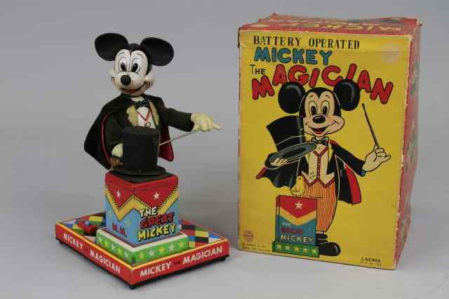 Appraisal: MICKEY THE MAGICIAN Linemar boxed example lithographed tin battery operated