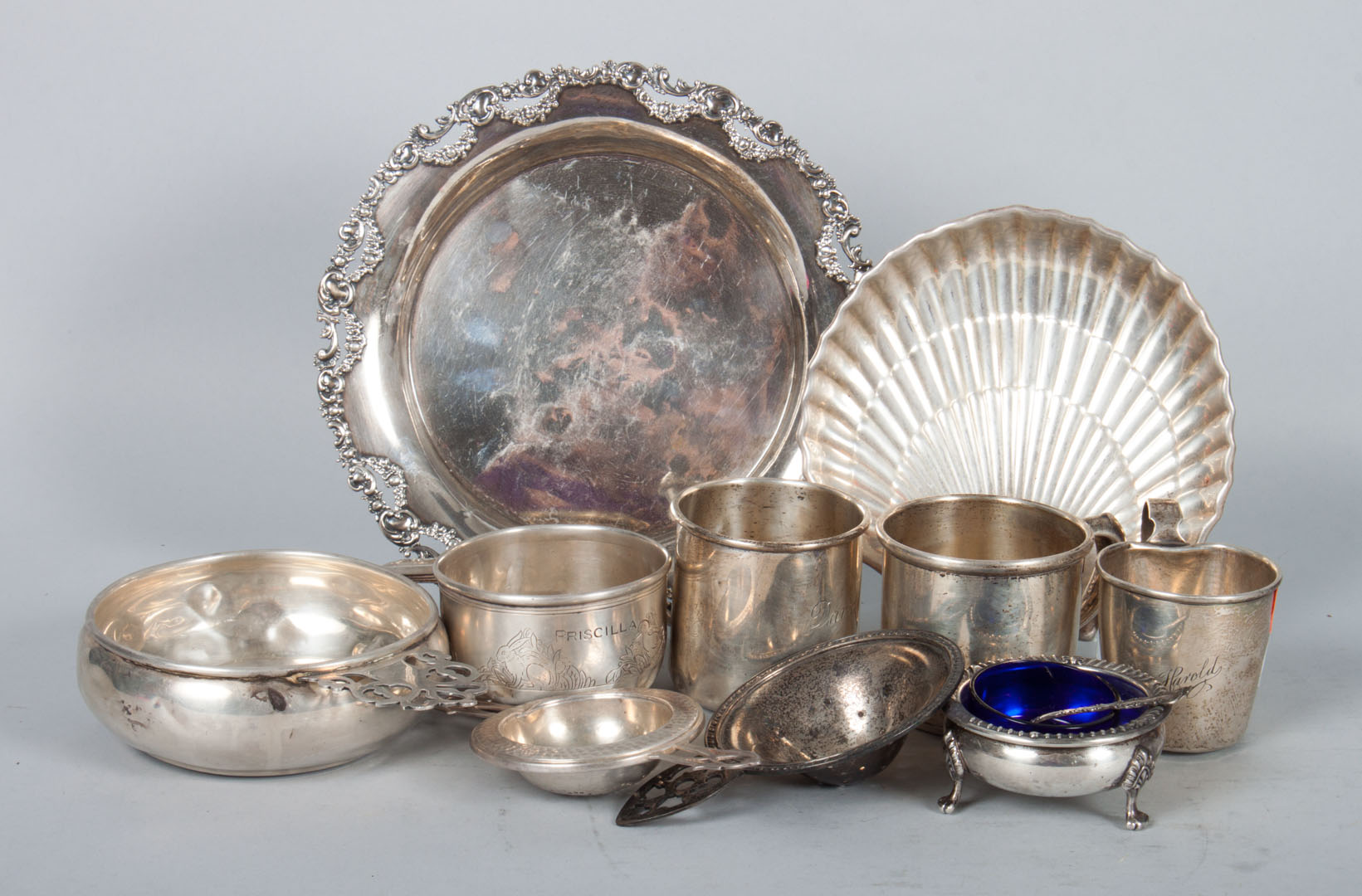 Appraisal: Eleven American sterling silver table articles including four child's cups