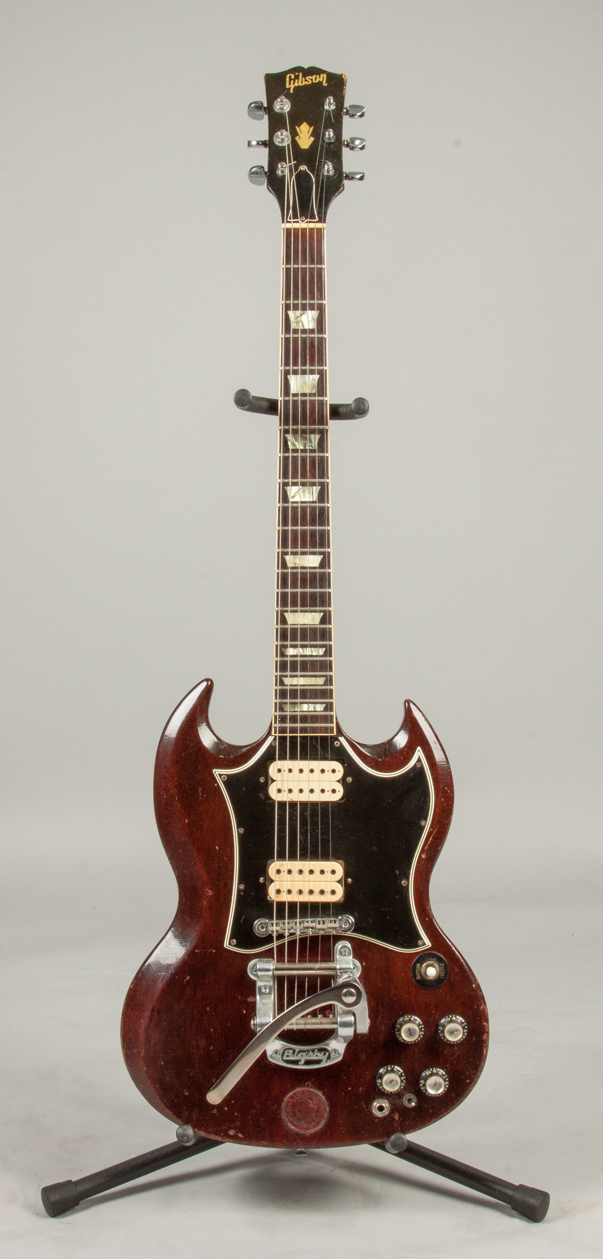 Appraisal: Gibson s SG Standard With a later inlaid coin to