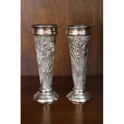 Appraisal: Pair of antique sterling silver Art Nouveau posy vases of