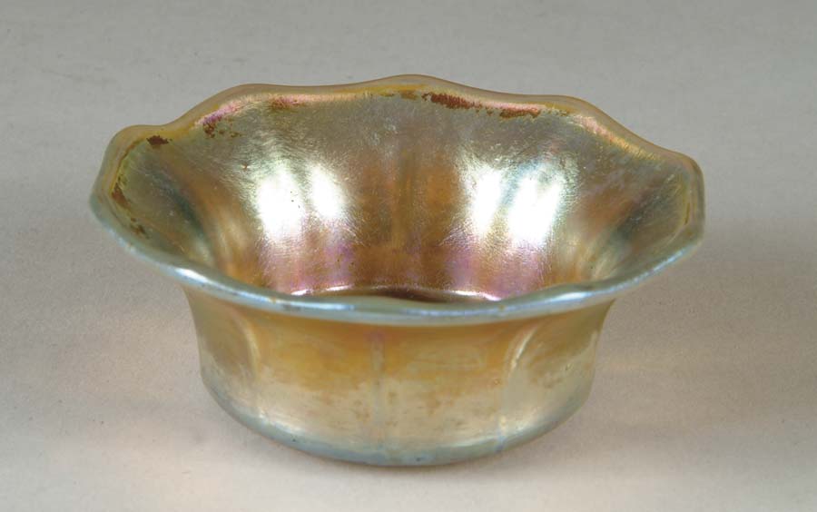 Appraisal: TIFFANY SPICE DISH Gold favrile open spice dish is nicely