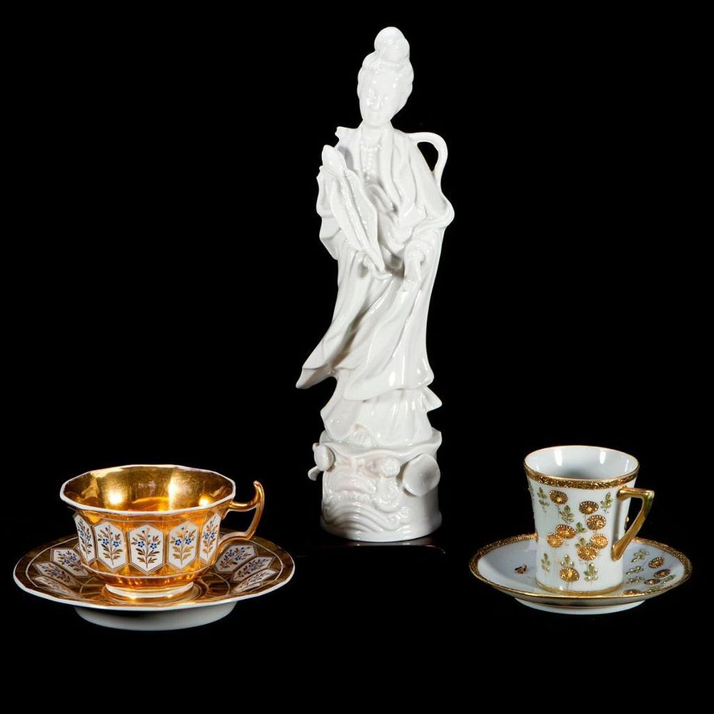 Appraisal: Continental Quan Yen and two cups and saucers A continental