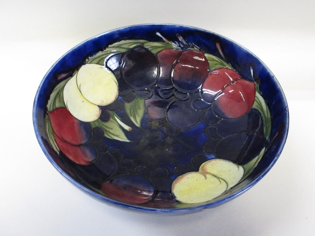 Appraisal: Moorcroft Wisteria bowl