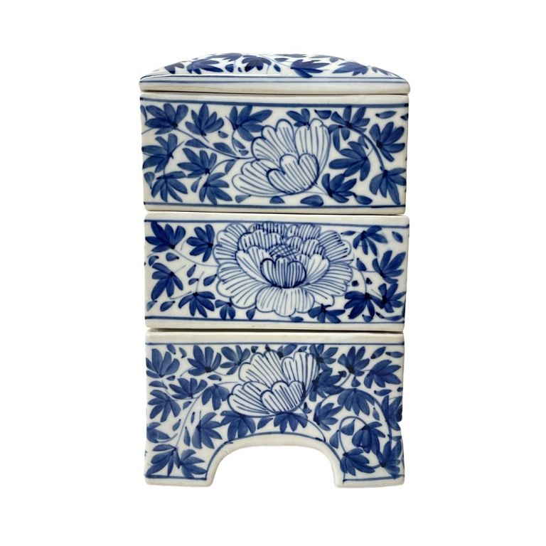 Appraisal: Three Tiered Blue and White Porcelain Box Hand painted in