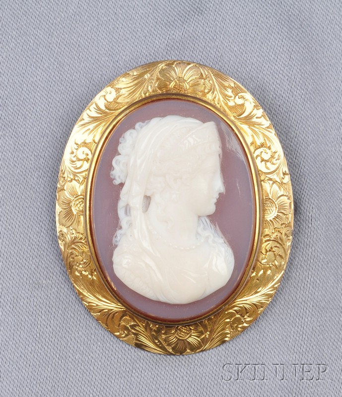 Appraisal: Antique kt Gold and Hardstone Cameo Brooch depicting Herminoe in