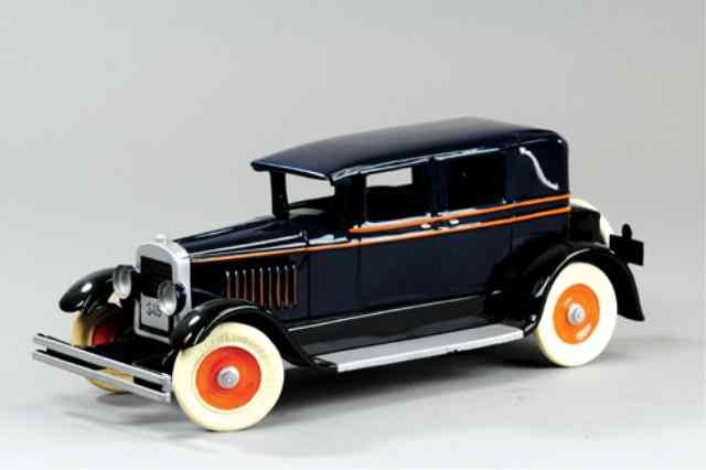 Appraisal: KINGSBURY TOWN CAR A restored model No painted in dark