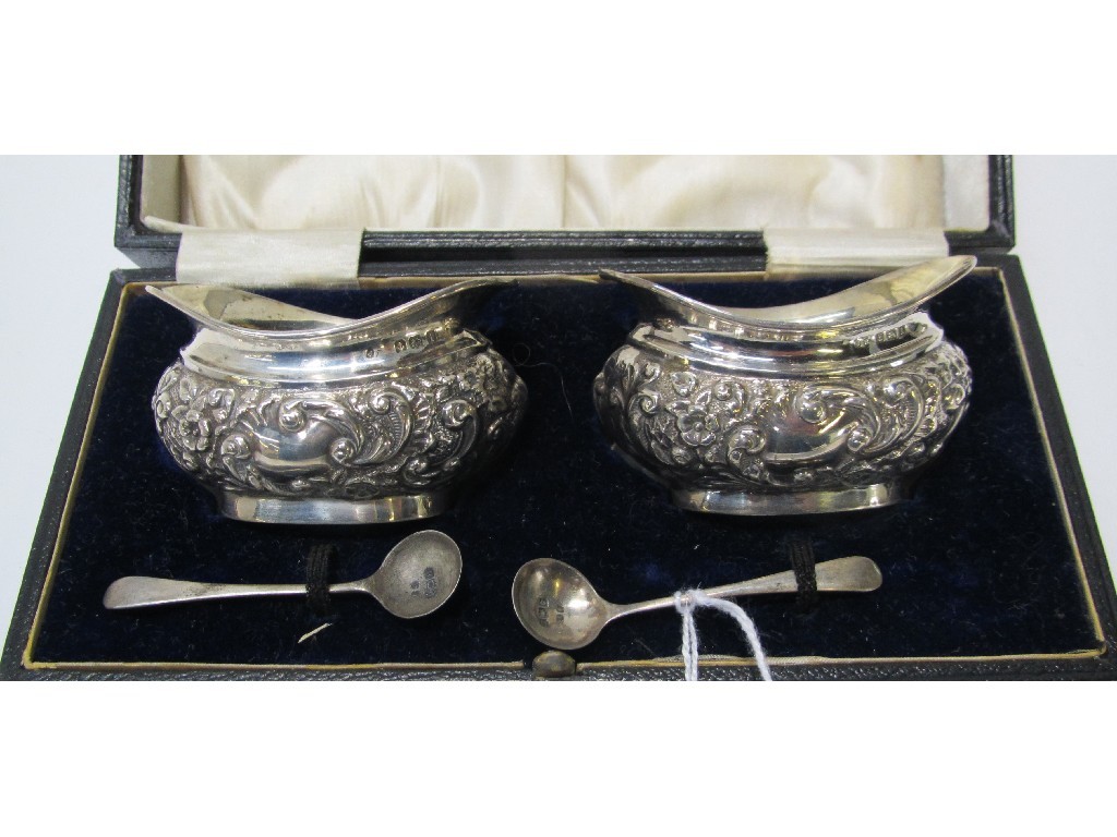 Appraisal: Cased pair of silver salts Birmingham