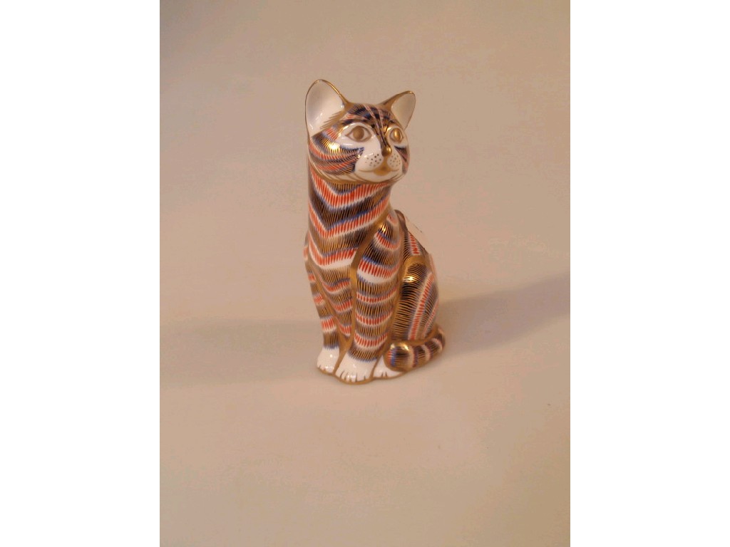 Appraisal: Royal Crown Derby paperweight - Cat