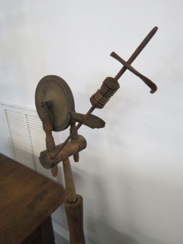 Appraisal: th Century Yarn Winder Piece