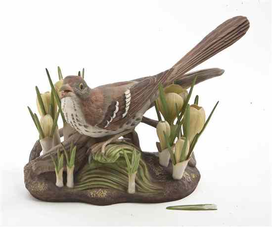 Appraisal: A Boehm Model of a Brown Thrasher depicted on a