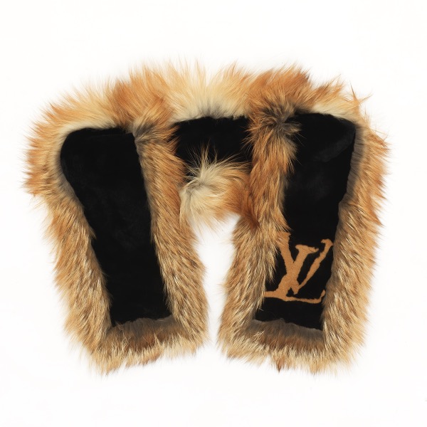 Appraisal: LOUIS VUITTON LV MINK AND FOX FUR SCARF x Louis