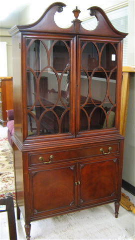 Appraisal: FEDERAL STYLE MAHOGANY CHINA CABINET American mid th century having