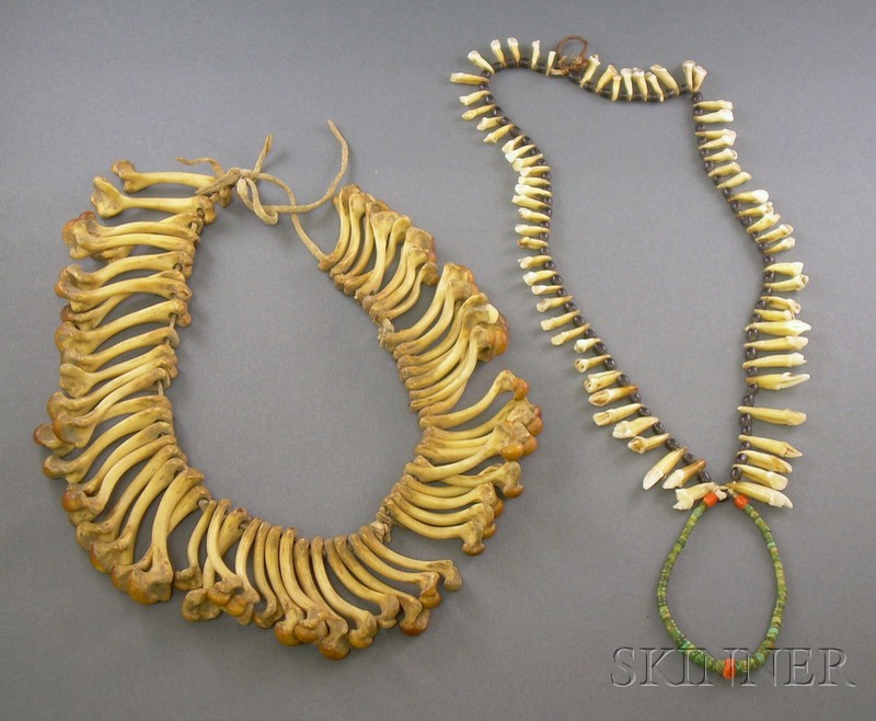 Appraisal: Two Necklaces a Plains Indian necklace of turtle femur bones