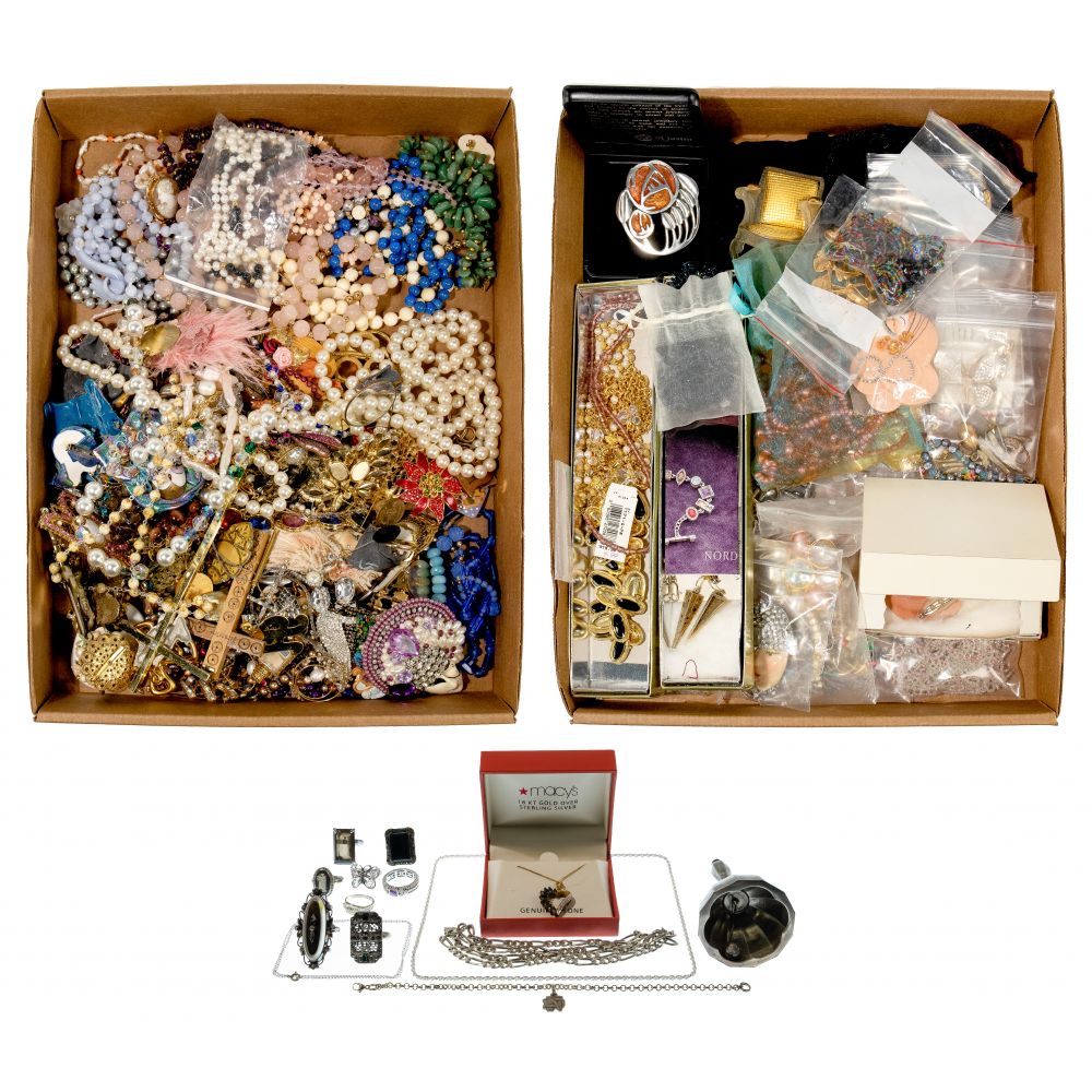 Appraisal: STERLING SILVER AND COSTUME JEWELRY ASSORTMENTSterling silver jewelry including pins