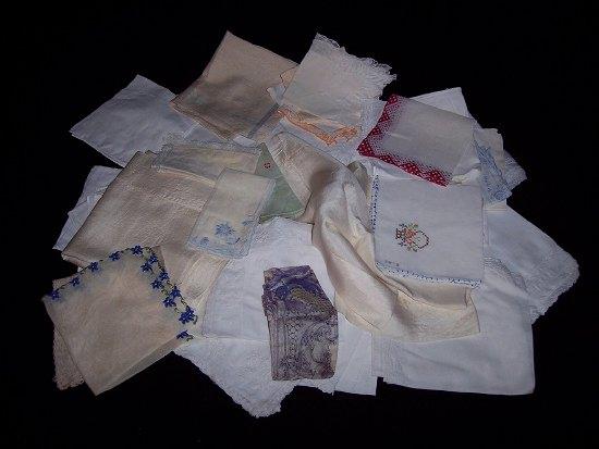 Appraisal: A quantity of th Century and later handkerchiefs including silk