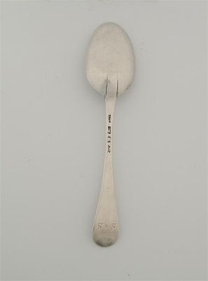 Appraisal: A George II Hanoverian tablespoon initialled 'S S' by James