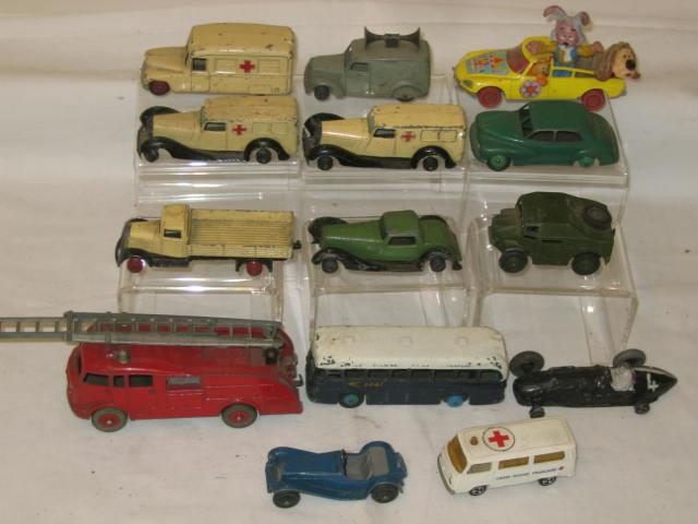 Appraisal: Twelve old Dinky models and two Corgi playworn