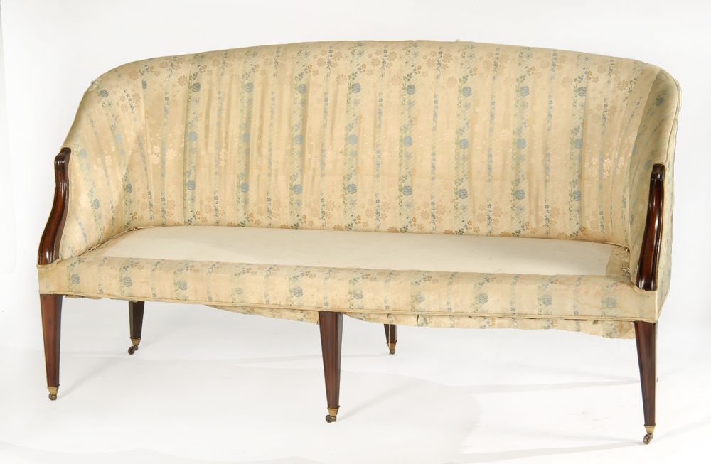 Appraisal: ANTIQUE AMERICAN HEPPLEWHITE LOVE SEAT Eastern Massachusetts Circa In mahogany