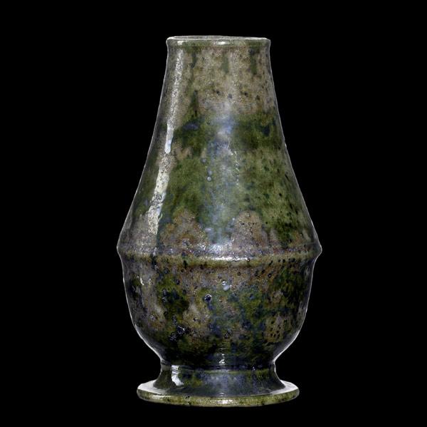 Appraisal: GEORGE OHRCabinet vase sponged-on speckled glossy green glazeG E OHR