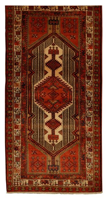 Appraisal: ORIENTAL RUG SERAB ' x ' Traditional geometric medallion and