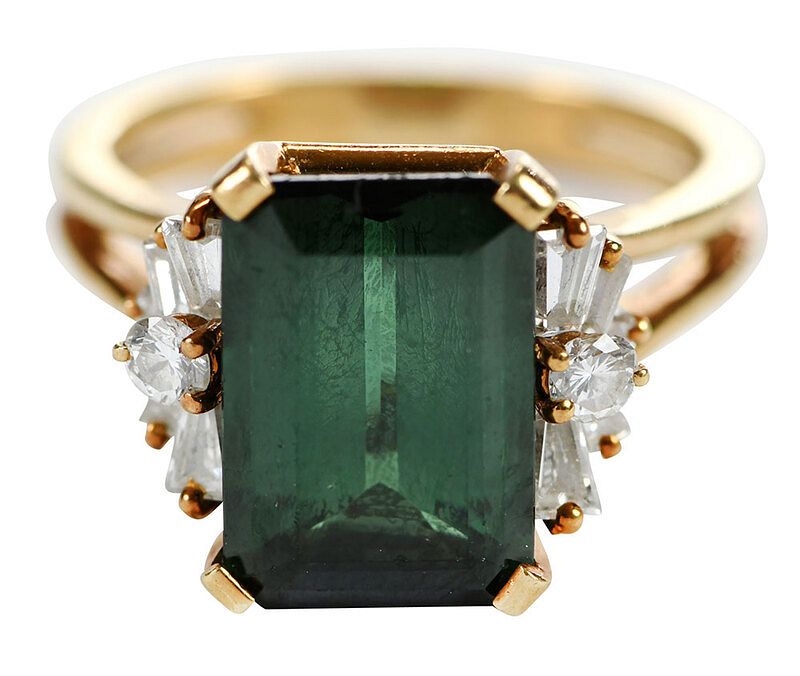 Appraisal: kt Gemstone Ring emerald cut tourmaline approx x x mm