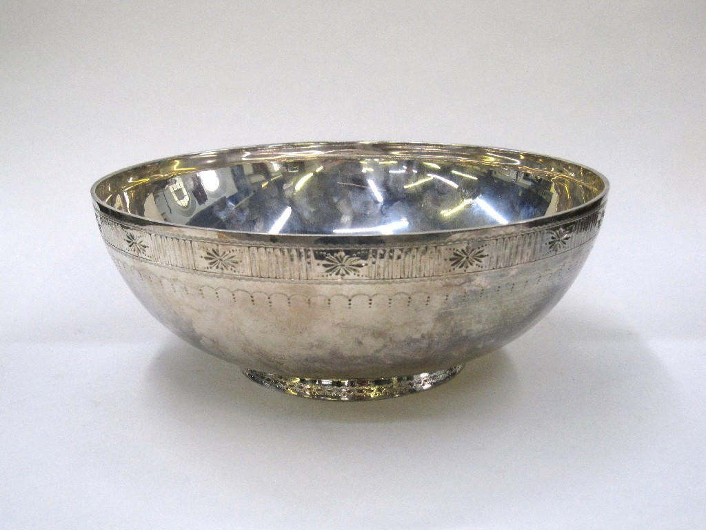 Appraisal: Silver fruit bowl with etched decoration Glasgow