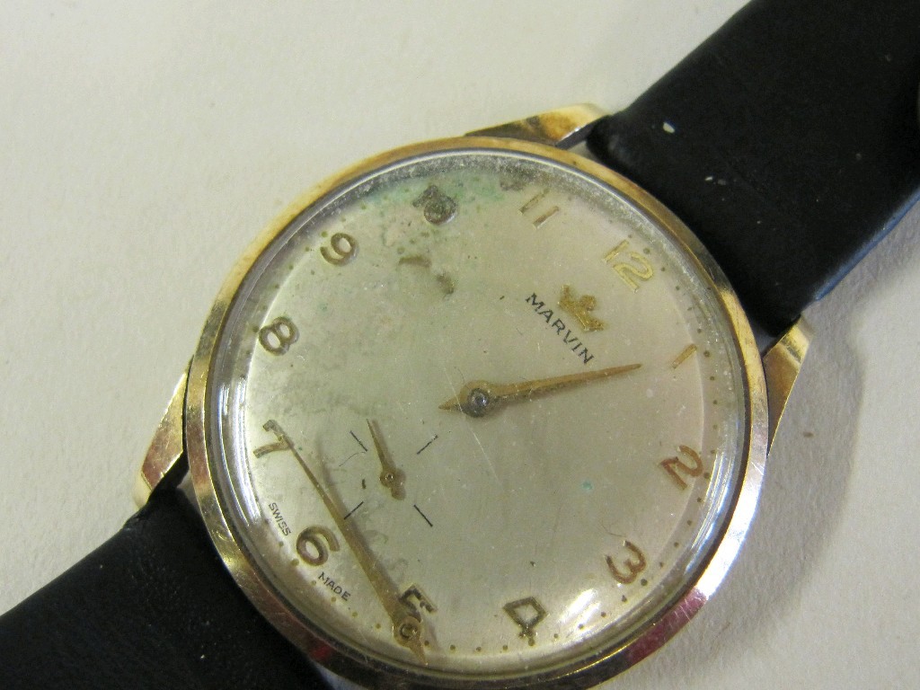 Appraisal: Gents 's ct gold Marvin wrist watch with leather strap