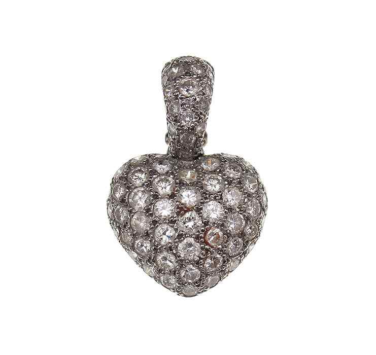 Appraisal: PLATINUM DIAMOND HEART PENDANT Platinum pendant contains sixty six round