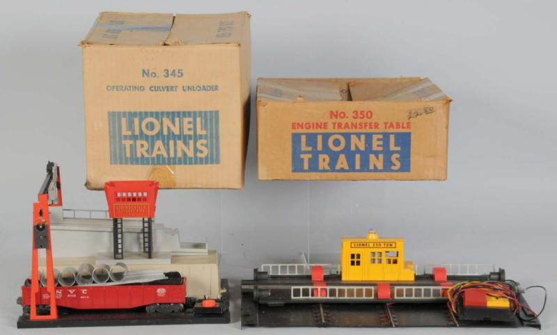 Appraisal: Lot of Lionel Accessories in OB Description Includes boxes Post