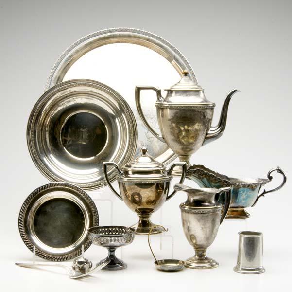 Appraisal: SILVER AND SILVEPLATE Seventy-five pieces of assorted flatware including serving