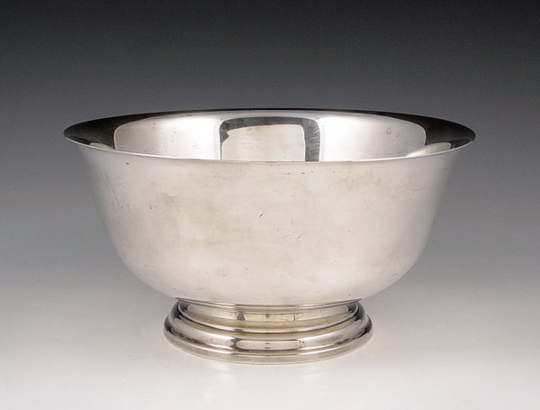 Appraisal: ROGERS STERLING CENTER BOWL Pattern Measures '' high x ''